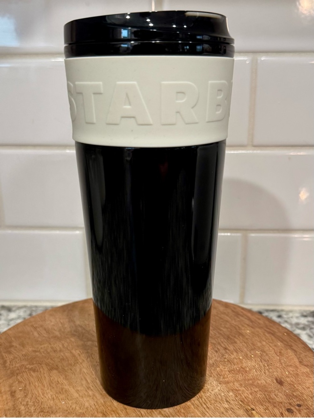 NWT Starbucks Black Travel Tumbler with White Grip 16 oz